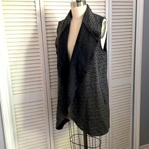 Sweater vest